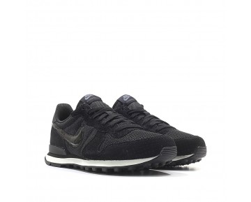 Nike WMNS Internationalist Schwarz/Weiß 828407-003